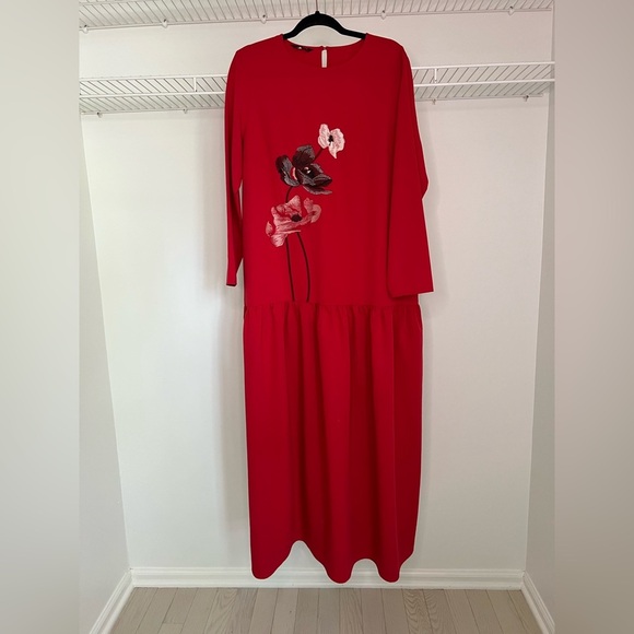 Misook Embroidered Floral Drop Waist Maxi Dress - Picture 3 of 14